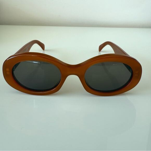 NEW!!! Celine Triomphe CL40194U 45A sunglasses Authentic Retail 580$ - Picture 1 of 7